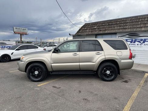 Used 2009 Toyota 4Runner SR5 image 4