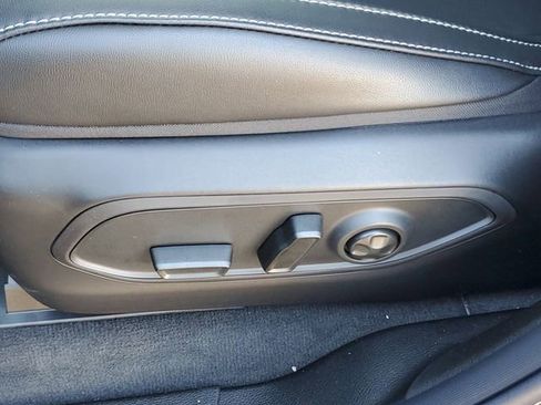 New 2025 Jeep Grand Cherokee Limited image 13