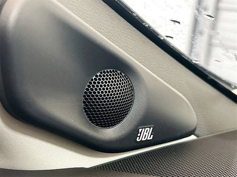 New 2026 Toyota Prius Plug-In Hybrid image 18