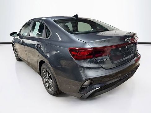 Used 2023 Kia Forte LXS w/ LXS Technology Package image 5