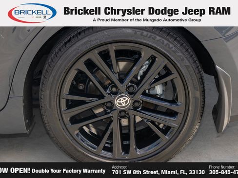 Used 2025 Toyota Camry SE image 35