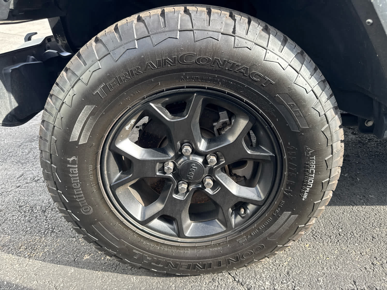 Used 2021 Jeep Wrangler Sport AWD/4WD image 25