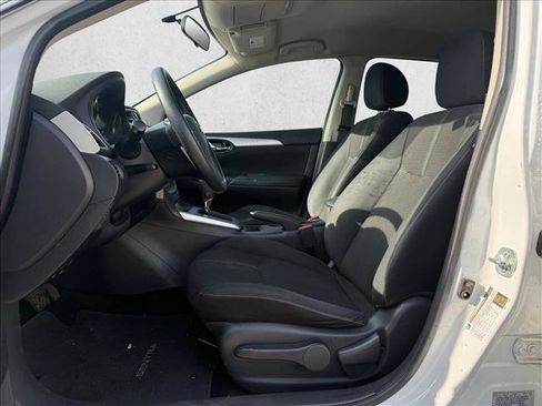 Used 2017 Nissan Sentra S FWD image 4