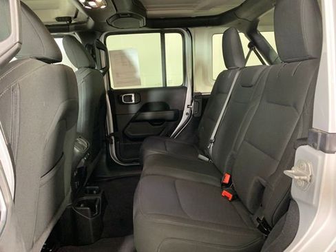 Used 2023 Jeep Wrangler Sahara image 25