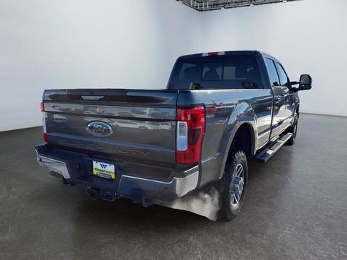 Used 2019 Ford F350 Lariat w/ Lariat Value Package image 5