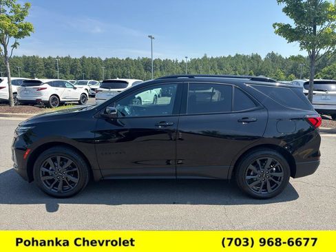 Certified 2023 Chevrolet Equinox RS w/ RS Leather Package AWD/4WD image 4