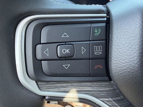 Used 2022 Jeep Wagoneer Series II w/ Premium Group I AWD/4WD image 17