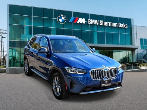 Certified 2024 BMW X3 sDrive30i w/ Convenience Package RWD image 3