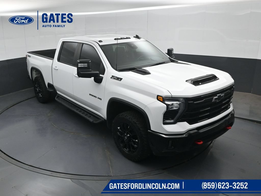 Used 2025 Chevrolet Silverado 2500 LT w/ Trail Boss Package AWD/4WD image 48