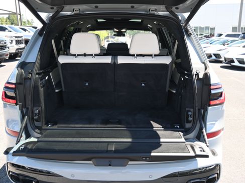 Used 2024 BMW X7 M60i w/ Executive Package AWD/4WD image 43