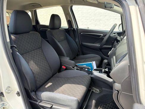 Used 2017 Honda Fit LX image 13