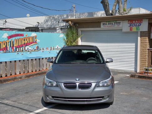 Used 2008 BMW 535xi Sedan w/ Premium Pkg AWD/4WD image 4