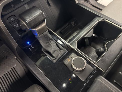 Used 2022 Toyota Tundra SR5 RWD image 20