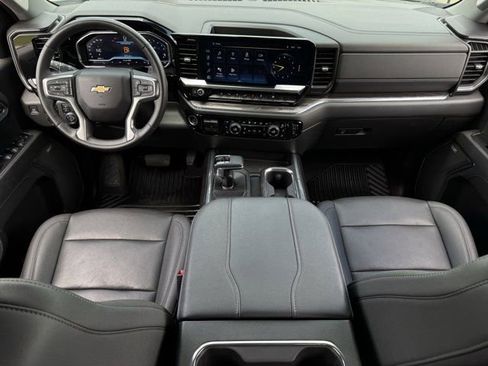 Used 2023 Chevrolet Silverado 1500 LTZ AWD/4WD image 11