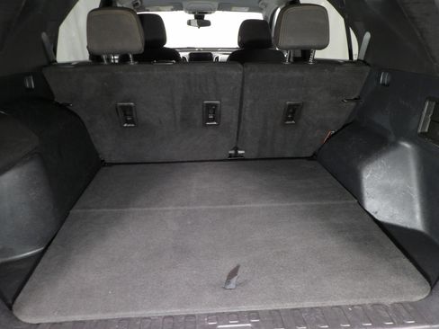 Used 2021 Chevrolet Equinox LT AWD/4WD image 8