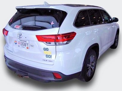 Used 2018 Toyota Highlander XLE