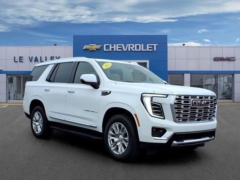 Used 2025 GMC Yukon Denali AWD/4WD image 1