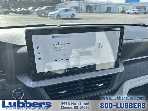 New 2026 Ford Explorer Platinum w/ LUX Leather Package image 15