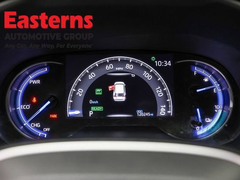 Used 2022 Toyota RAV4 SE AWD/4WD image 18