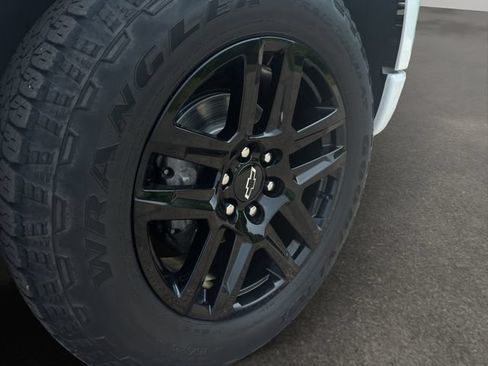 Used 2022 Chevrolet Silverado 1500 Custom w/ Rally Edition AWD/4WD image 20