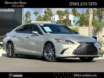 Used 2025 Lexus ES 300h w/ Premium Package
