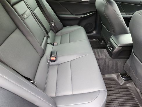 Used 2022 Lexus IS 300 w/ Comfort Package image 31