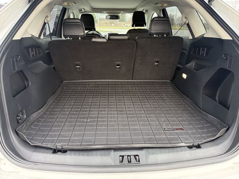 Used 2023 Ford Edge SEL w/ Convenience Package image 5