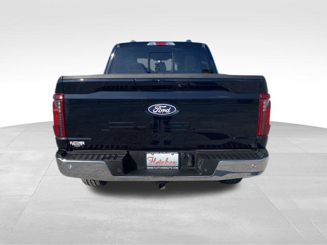 Used 2025 Ford F150 XLT w/ Equipment Group 302A MID AWD/4WD image 3