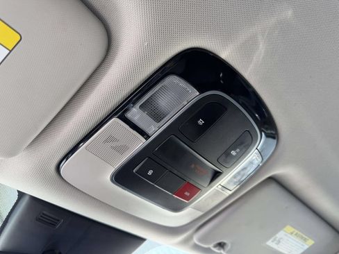 Certified 2023 Hyundai Tucson SEL AWD/4WD image 35