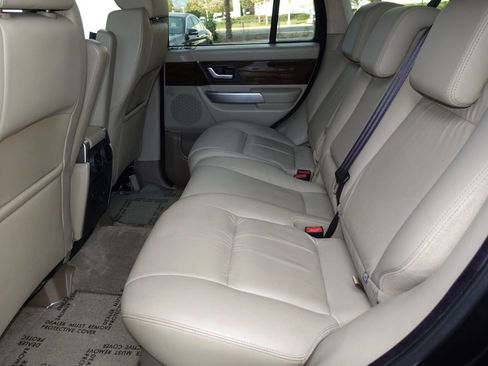 Used 2009 Land Rover Range Rover Sport HSE image 8