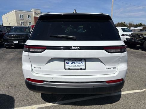 New 2026 Jeep Grand Cherokee Limited AWD/4WD image 2