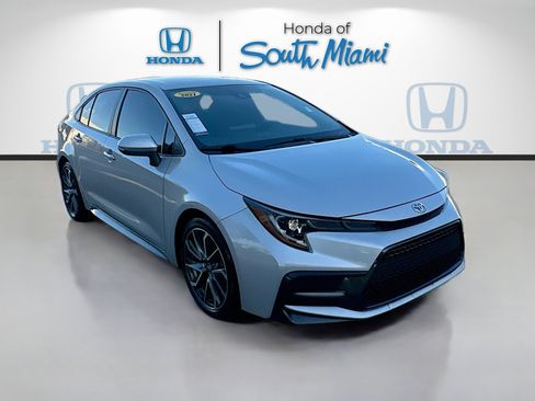 Used 2021 Toyota Corolla SE image 1