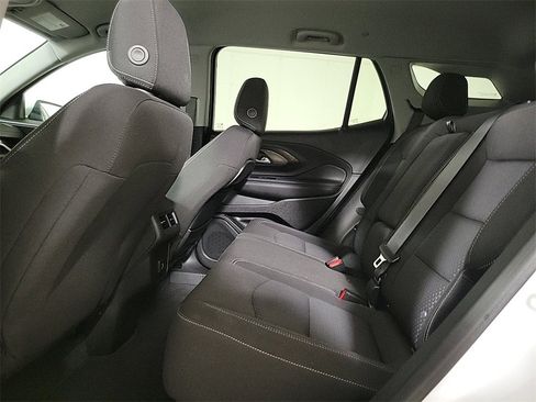 Used 2023 GMC Terrain SLE w/ Driver Convenience Package image 14