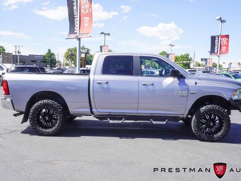 Used 2020 RAM 1500 Classic SLT AWD/4WD image 28