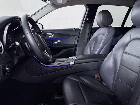 Certified 2021 Mercedes-Benz GLC 300 image 16