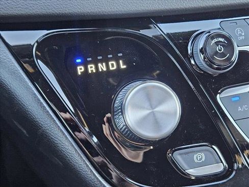 New 2025 Chrysler Voyager LX image 13