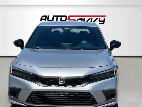 Used 2023 Honda Civic Sport image 2