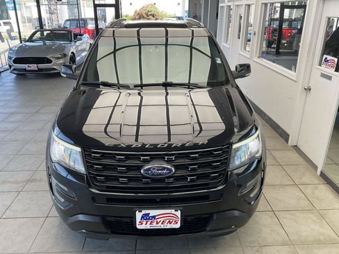 Used 2017 Ford Explorer Sport w/ Equipment Group 401A AWD/4WD image 26