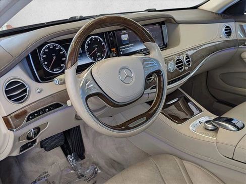 Used 2015 Mercedes-Benz S 550 Sedan image 9