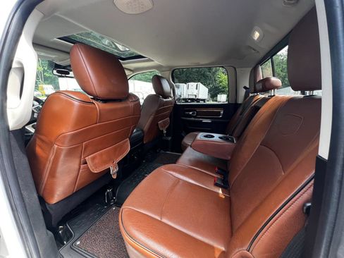 Used 2014 RAM 1500 Laramie Longhorn w/ Convenience Group AWD/4WD image 10