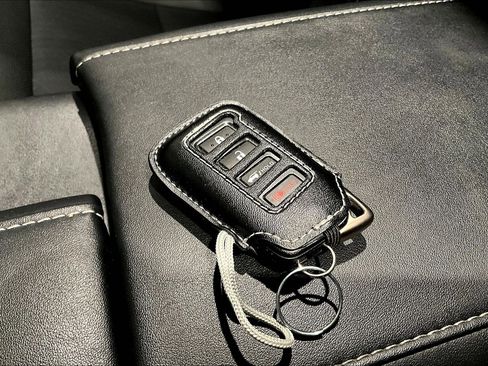 Used 2020 Lexus RX 450h RX 450h w/ Premium Package image 34