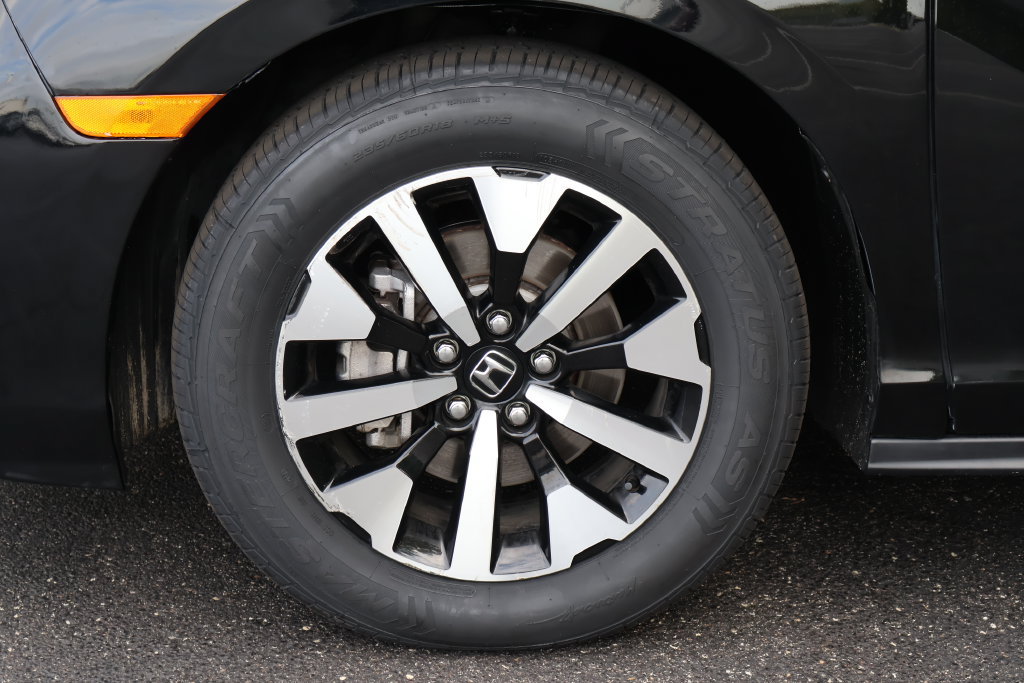 Used 2025 Honda Odyssey EX-L image 11