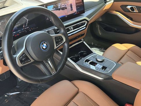 Used 2024 BMW 330e RWD image 31