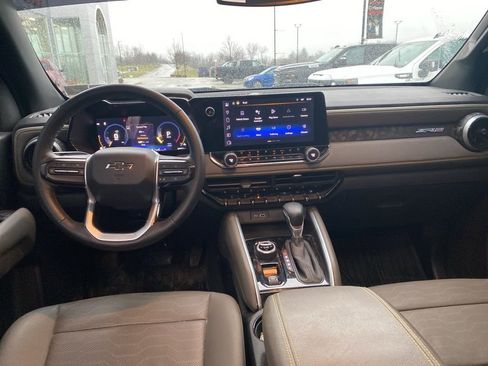 Used 2024 Chevrolet Colorado ZR2 w/ ZR2 Convenience Package III image 10