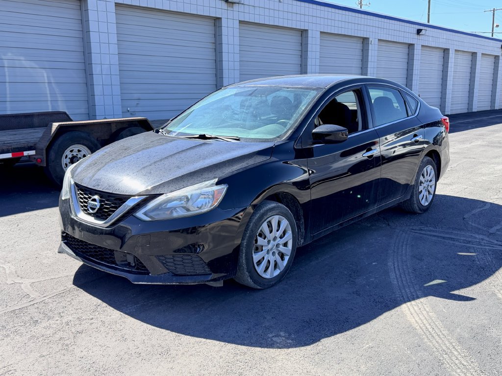Used 2019 Nissan Sentra S FWD image 2