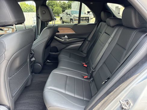 Certified 2025 Mercedes-Benz GLE 350 4MATIC image 10