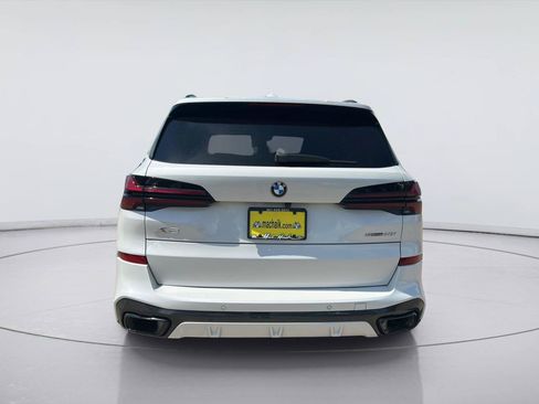 Used 2024 BMW X5 sDrive40i w/ Executive Package RWD image 5