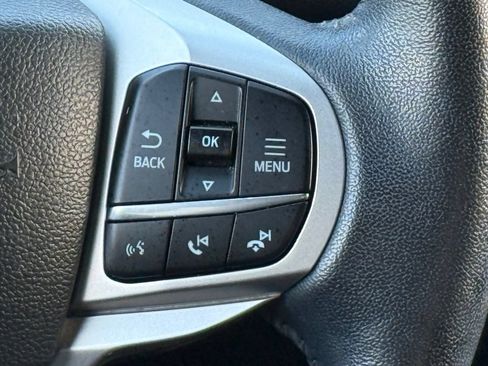 Used 2023 Ford Explorer XLT w/ Equipment Group 202A AWD/4WD image 31