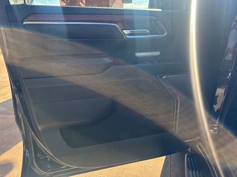 Used 2023 GMC Sierra 1500 Denali image 17