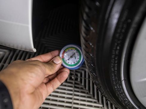 Used 2021 Tesla Model 3 Long Range image 38